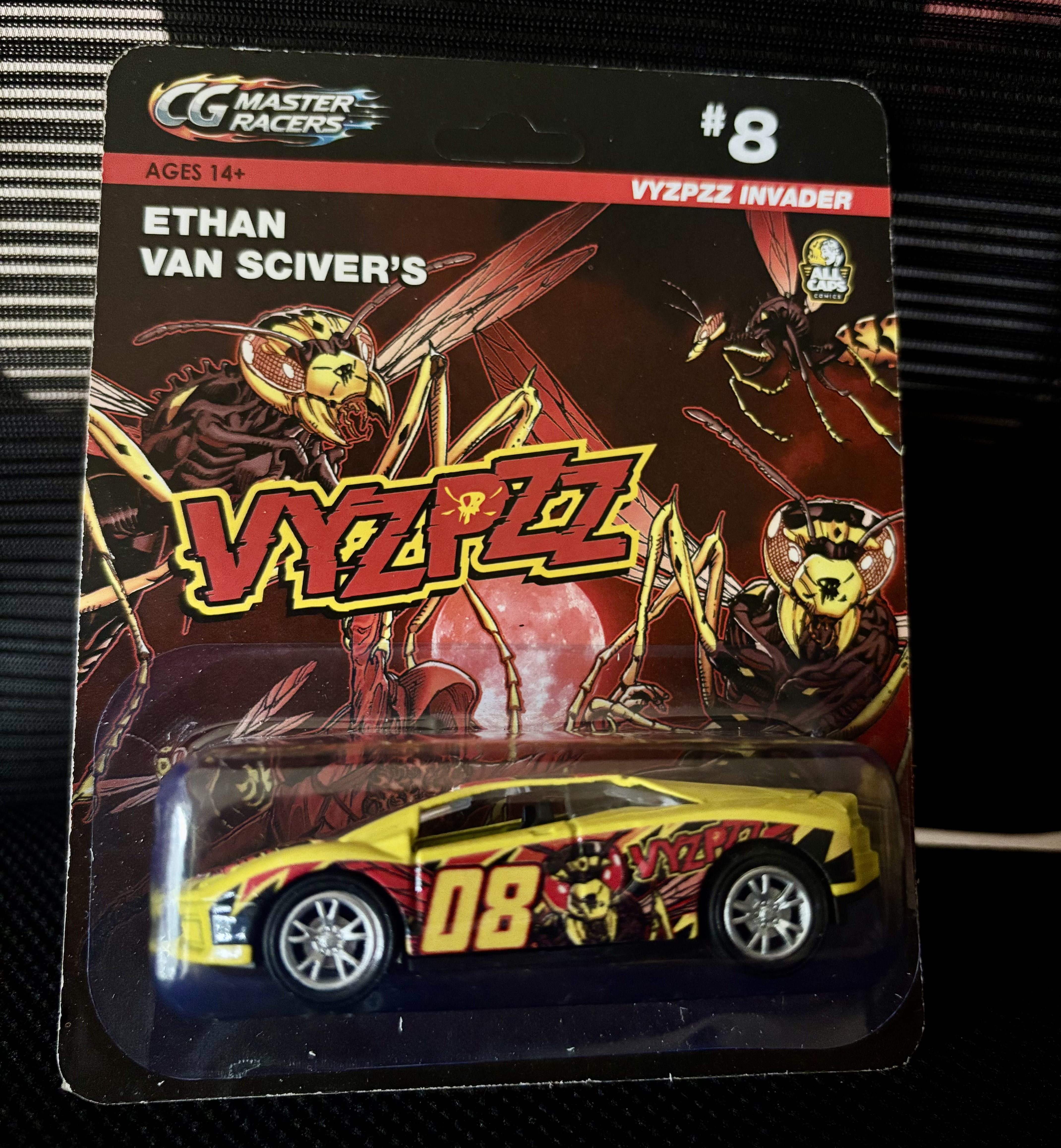 COMICSGATE MASTER RACER #8 CAR "Vyzpzz Invader"